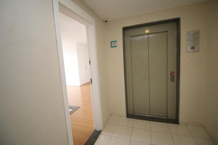 Apartamento à venda com 49m², 2 quartos e 1 vagaÁrea comum - Elevadores