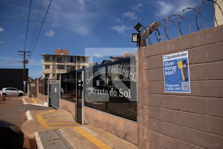 Apartamento para alugar com 65m², 2 quartos e 1 vaga Apartamento para alugar com 65m², 2 quartos e 1 vagaFachada