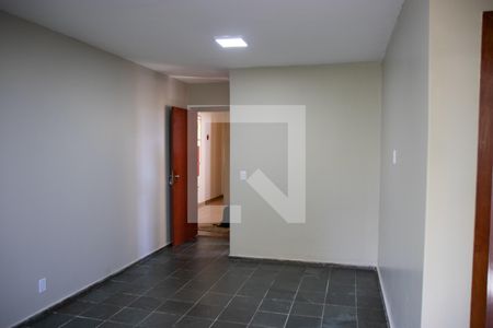 Apartamento para alugar com 65m², 2 quartos e 1 vaga Apartamento para alugar com 65m², 2 quartos e 1 vagaSala