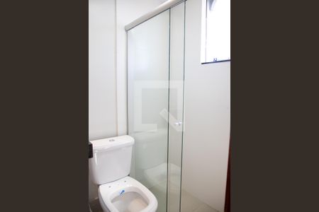 Apartamento para alugar com 65m², 2 quartos e 1 vaga Apartamento para alugar com 65m², 2 quartos e 1 vagaBanheiro da Suíte