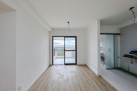 Apartamento para alugar com 65m², 2 quartos e 1 vagaSala