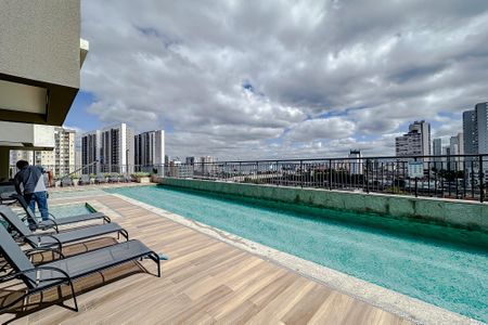 Apartamento para alugar com 65m², 2 quartos e 1 vagaÁrea comum - Piscina