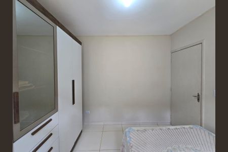Apartamento à venda com 65m², 3 quartos e 1 vagaQuarto 02