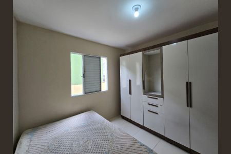 Apartamento à venda com 65m², 3 quartos e 1 vagaQuarto 02