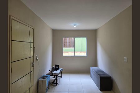 Sala  de apartamento à venda com 3 quartos, 65m² em Jardim Cocaia, Guarulhos