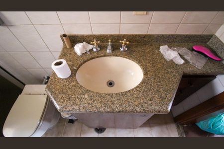 Apartamento à venda com 94m², 3 quartos e 1 vaga Apartamento à venda com 94m², 3 quartos e 1 vagaBanheiro da Suíte