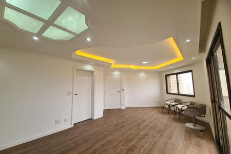 Sala de apartamento para alugar com 3 quartos, 94m² em Jardim Teresa, São Paulo