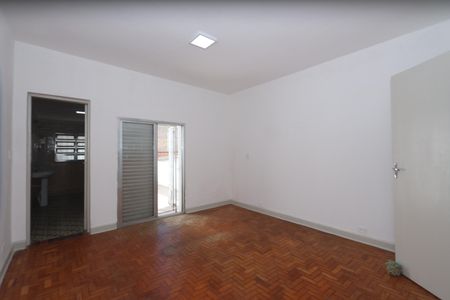 Casa para alugar com 375m², 3 quartos e 4 vagasSuíte