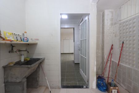 Casa para alugar com 375m², 3 quartos e 4 vagasÁrea de Serviço