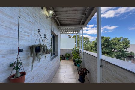 Apartamento à venda com 84m², 3 quartos e 1 vagaSacada