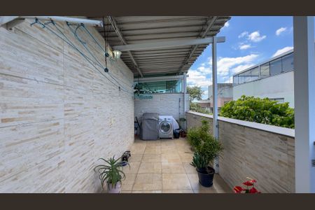 Apartamento à venda com 84m², 3 quartos e 1 vagaSacada