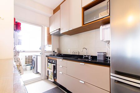 Apartamento à venda com 69m², 2 quartos e 2 vagasCozinha