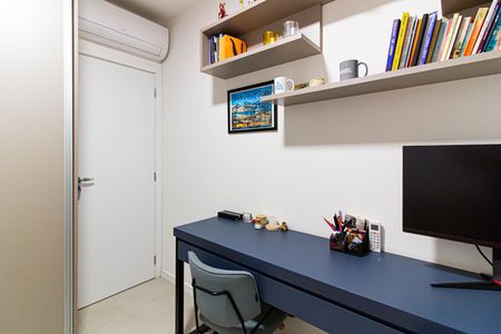 Apartamento à venda com 69m², 2 quartos e 2 vagasQuarto