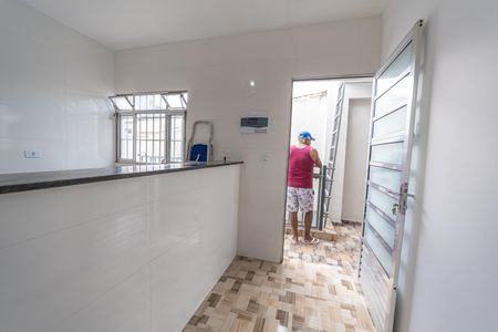 Sala de kitnet/studio para alugar com 1 quarto, 30m² em Vila Paranagua, São Paulo