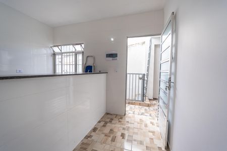 Sala de kitnet/studio para alugar com 1 quarto, 30m² em Vila Paranagua, São Paulo