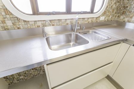 Apartamento à venda com 115m², 3 quartos e 2 vagasCozinha