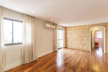 Apartamento à venda com 115m², 3 quartos e 2 vagasSala