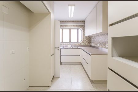 Apartamento à venda com 115m², 3 quartos e 2 vagasCozinha