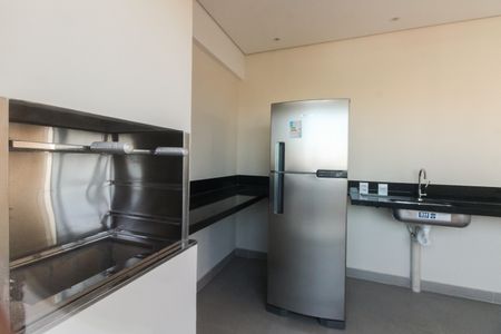 Apartamento para alugar com 42m², 2 quartos e 1 vagaÁrea Comum - Salão de Festas e Churrasqueira 