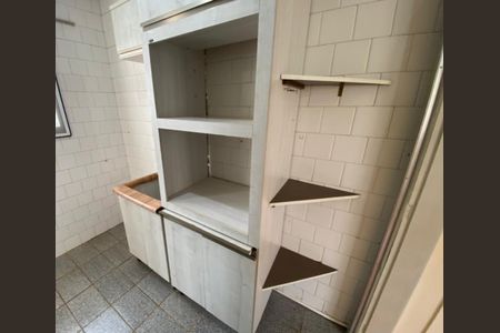 Cozinha de apartamento para alugar com 2 quartos, 47m² em Petrópolis, Porto Alegre