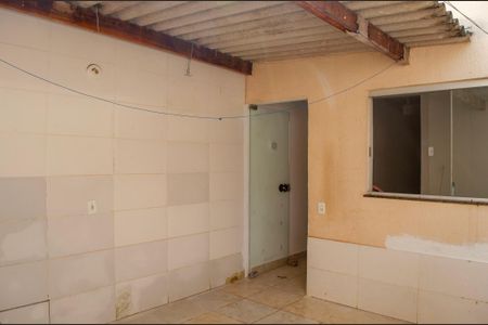 Casa para alugar com 85m², 2 quartos e 1 vaga