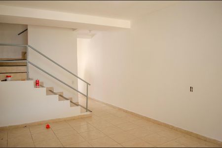 Casa para alugar com 2 quartos, 85m² em Jardim Leblon Ii, Goiânia