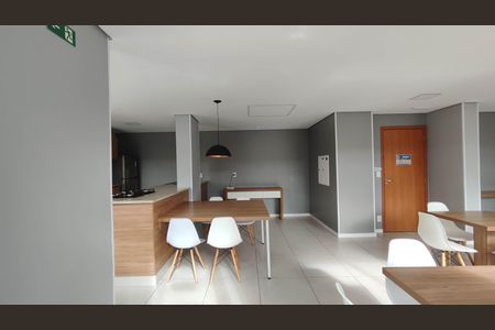 Apartamento para alugar com 48m², 3 quartos e 1 vaga Apartamento para alugar com 48m², 3 quartos e 1 vagaSalão de Festas