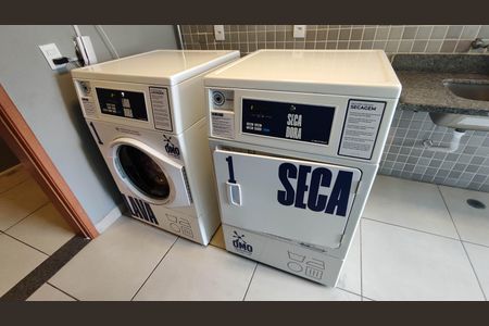 Apartamento para alugar com 48m², 3 quartos e 1 vaga Apartamento para alugar com 48m², 3 quartos e 1 vagaLavanderia