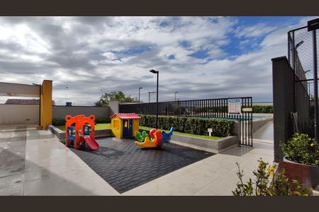 Apartamento para alugar com 48m², 3 quartos e 1 vaga Apartamento para alugar com 48m², 3 quartos e 1 vagaPlayground