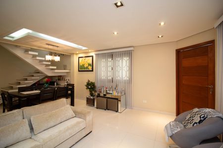 Sala de casa de condomínio à venda com 4 quartos, 195m² em Portal dos Gramados, Guarulhos