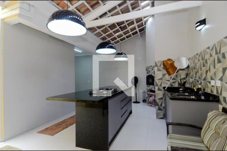 Casa de condomínio à venda com 195m², 4 quartos e 4 vagasEspaço Gourmet