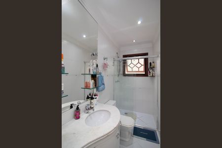 Casa de condomínio à venda com 195m², 4 quartos e 4 vagasBanheiro da Suíte 2