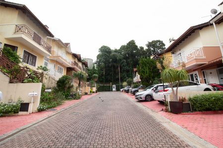 Casa de condomínio à venda com 195m², 4 quartos e 4 vagasÁrea comum