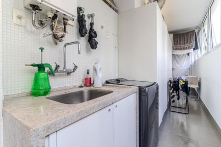 Apartamento para alugar com 180m², 2 quartos e 1 vaga Apartamento para alugar com 180m², 2 quartos e 1 vagaÁrea de Serviço