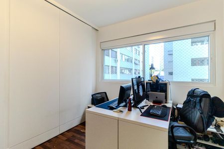 Apartamento para alugar com 180m², 2 quartos e 1 vaga Apartamento para alugar com 180m², 2 quartos e 1 vagaEscritório