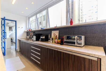 Apartamento para alugar com 180m², 2 quartos e 1 vaga Apartamento para alugar com 180m², 2 quartos e 1 vagaCozinha