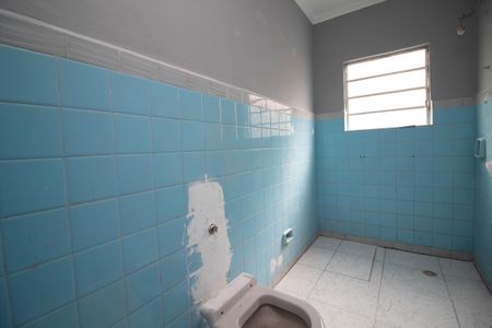 Banheiro de casa à venda com 3 quartos, 210m² em Vila Florida, Guarulhos