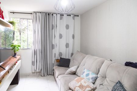 Sala de apartamento à venda com 2 quartos, 44m² em Vila Galvão, Guarulhos