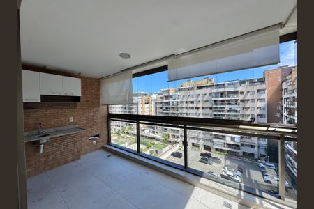 Apartamento para alugar com 82m², 3 quartos e 1 vagaVaranda