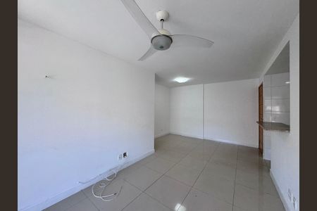 Apartamento para alugar com 82m², 3 quartos e 1 vagaSala