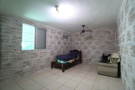Casa para alugar com 140m², 2 quartos e 5 vagasQuarto 1