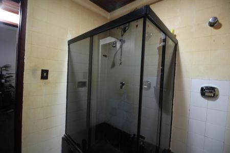 Casa de condomínio à venda com 100m², 6 quartos e 1 vagaBanheiro Social 2