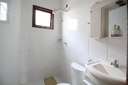 Casa de condomínio à venda com 100m², 6 quartos e 1 vagaBanheiro de Serviço