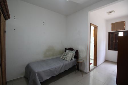 Casa de condomínio à venda com 100m², 6 quartos e 1 vagaQuarto 5