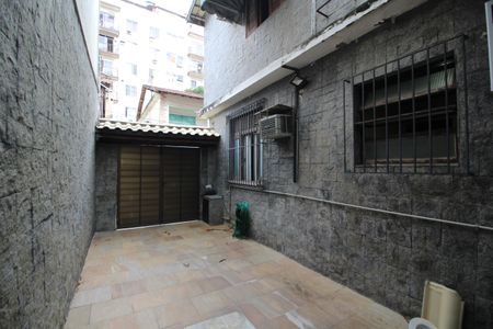 Casa de condomínio à venda com 100m², 6 quartos e 1 vagaGaragem