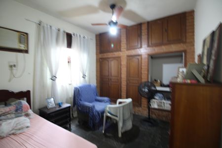 Casa de condomínio à venda com 100m², 6 quartos e 1 vagaQuarto 2