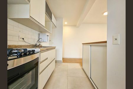 Apartamento para alugar com 63m², 2 quartos e 1 vaga Apartamento para alugar com 63m², 2 quartos e 1 vagaCozinha