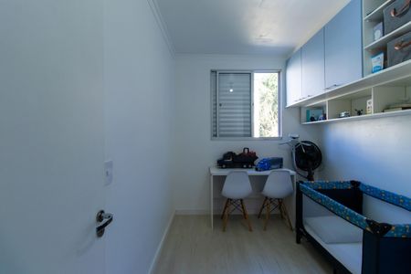 Quarto 1 de apartamento para alugar com 2 quartos, 48m² em Chácara Tropical (caucaia do Alto), Cotia