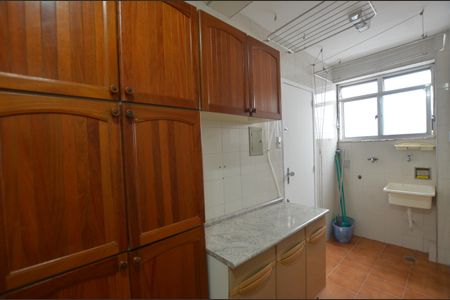 Apartamento para alugar com 62m², 2 quartos e sem vagaCozinha com Area de serviço