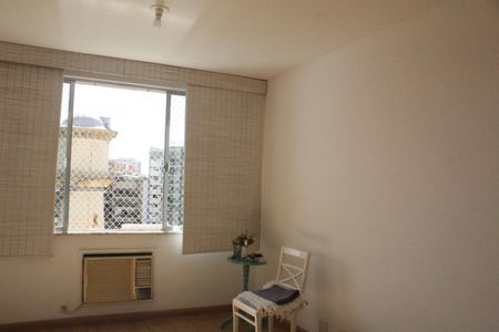 Apartamento à venda com 86m², 3 quartos e 1 vagaSala